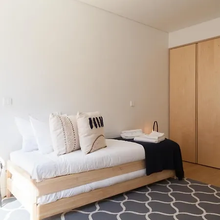 Flh Santos Family Spacious Flat Lisbon